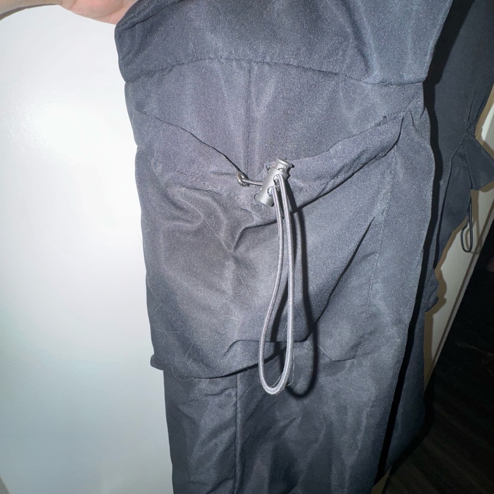 Black Cargo Pants with drawstring pockets - Picture 6 of 9